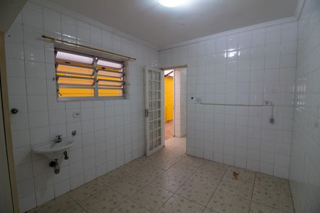 Casa à venda com 101m², 2 quartos e 2 vagasCopa