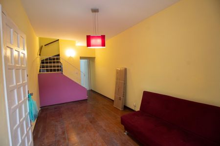 Sala de casa à venda com 2 quartos, 101m² em Campo Belo, São Paulo