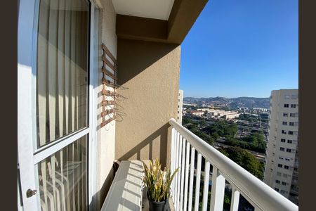 Apartamento para alugar com 54m², 2 quartos e 1 vagaVaranda