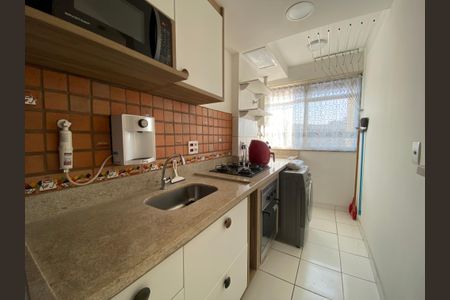 Apartamento para alugar com 54m², 2 quartos e 1 vagaCozinha e Área de Serviço