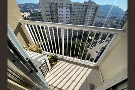 Apartamento para alugar com 54m², 2 quartos e 1 vagaVaranda