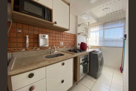 Apartamento para alugar com 54m², 2 quartos e 1 vagaCozinha e Área de Serviço
