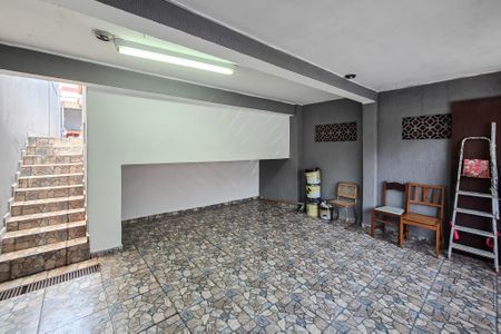 Casa à venda com 100m², 2 quartos e 2 vagas Casa à venda com 100m², 2 quartos e 2 vagasGaragem