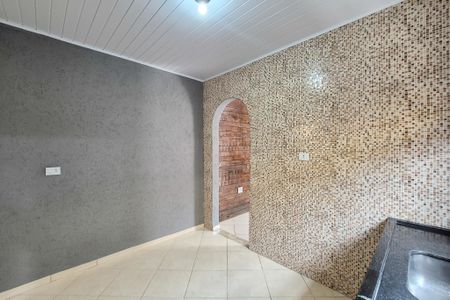 Casa à venda com 100m², 2 quartos e 2 vagas Casa à venda com 100m², 2 quartos e 2 vagasCozinha