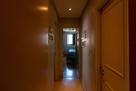 Apartamento à venda com 73m², 3 quartos e 2 vagasCorredor