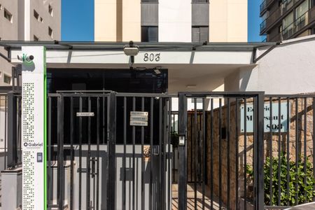 Apartamento à venda com 73m², 3 quartos e 2 vagasFachada e portaria