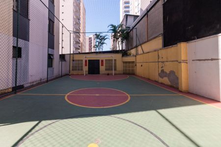 Apartamento à venda com 73m², 3 quartos e 2 vagasÁrea comum - Quadra Esportiva