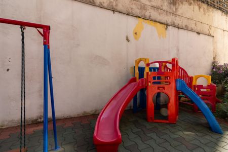 Apartamento à venda com 73m², 3 quartos e 2 vagasÁrea comum - Playground