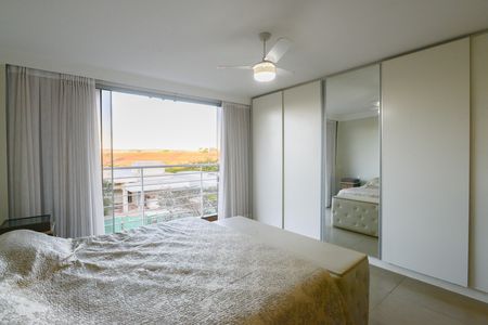 Casa de condomínio para alugar com 350m², 5 quartos e 6 vagas Casa de condomínio para alugar com 350m², 5 quartos e 6 vagasSuíte