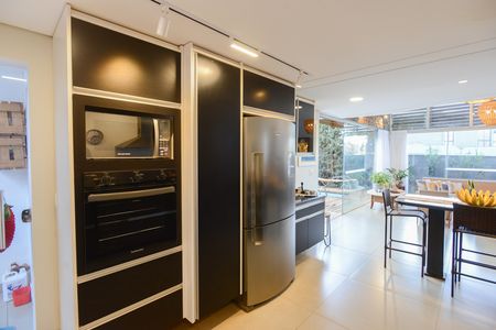 Casa de condomínio para alugar com 350m², 5 quartos e 6 vagas Casa de condomínio para alugar com 350m², 5 quartos e 6 vagasCozinha