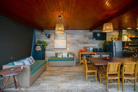 Casa de condomínio para alugar com 350m², 5 quartos e 6 vagas Casa de condomínio para alugar com 350m², 5 quartos e 6 vagasÁrea comum -Churrasqueira