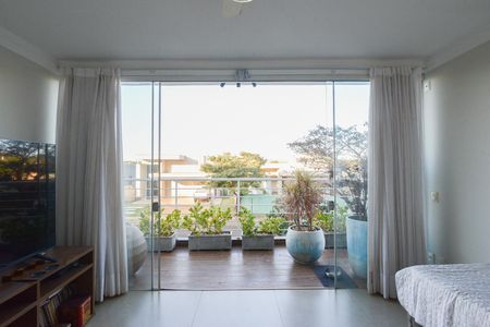 Casa de condomínio para alugar com 350m², 5 quartos e 6 vagas Casa de condomínio para alugar com 350m², 5 quartos e 6 vagasSuíte 3