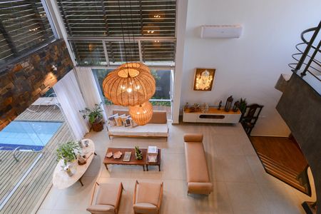 Casa de condomínio para alugar com 350m², 5 quartos e 6 vagas Casa de condomínio para alugar com 350m², 5 quartos e 6 vagasSala