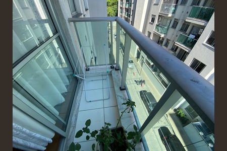 Apartamento à venda com 47m², 2 quartos e 1 vagaVaranda - Sala