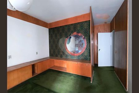 Apartamento à venda com 230m², 3 quartos e 2 vagas