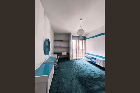 Apartamento à venda com 230m², 3 quartos e 2 vagas