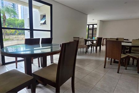 Apartamento à venda com 3 quartos, 95m² em Vila Mariana, São Paulo