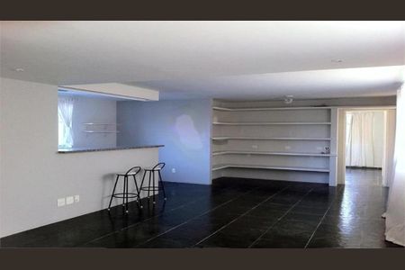 Apartamento à venda com 95m², 1 quarto e 2 vagas