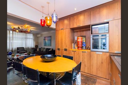 Apartamento à venda com 150m², 2 quartos e sem vaga