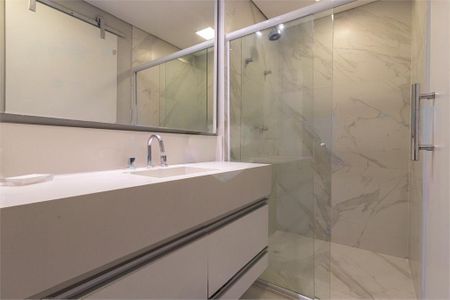 Apartamento à venda com 54m², 1 quarto e 1 vaga