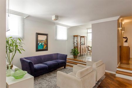 Apartamento à venda com 200m², 3 quartos e 1 vaga
