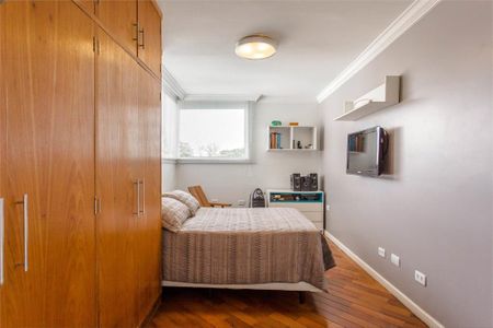 Apartamento à venda com 200m², 3 quartos e 1 vaga