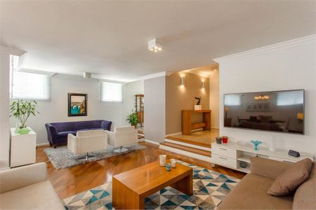 Apartamento à venda com 200m², 3 quartos e 1 vaga