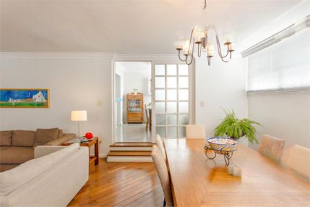 Apartamento à venda com 200m², 3 quartos e 1 vaga