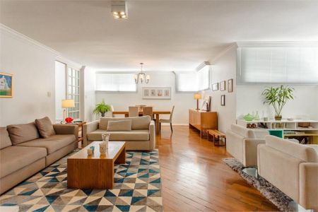 Apartamento à venda com 200m², 3 quartos e 1 vaga