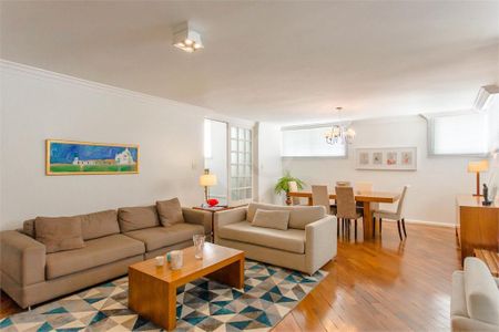 Apartamento à venda com 200m², 3 quartos e 1 vaga