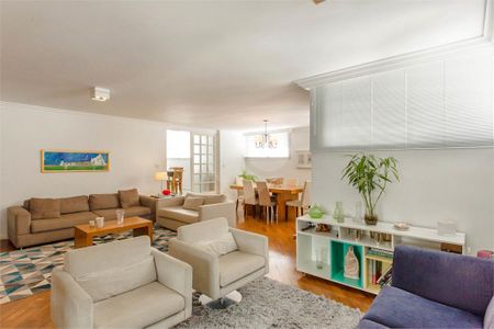 Apartamento à venda com 200m², 3 quartos e 1 vaga