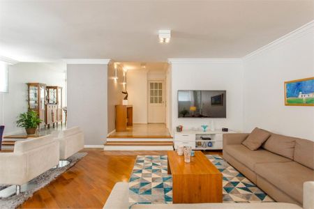 Apartamento à venda com 200m², 3 quartos e 1 vaga