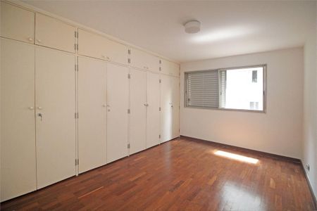 Apartamento à venda com 138m², 3 quartos e 1 vaga