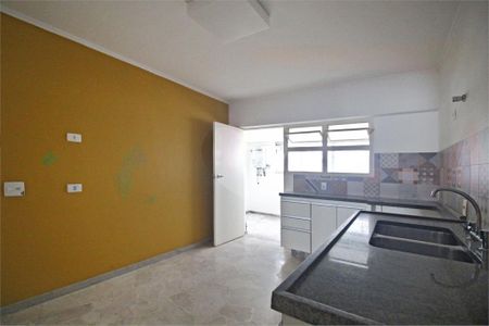 Apartamento à venda com 138m², 3 quartos e 1 vaga