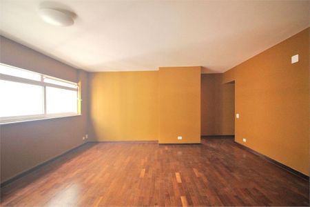 Apartamento à venda com 138m², 3 quartos e 1 vaga