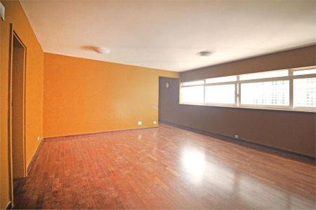 Apartamento à venda com 138m², 3 quartos e 1 vaga