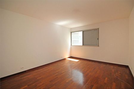 Apartamento à venda com 138m², 3 quartos e 1 vaga