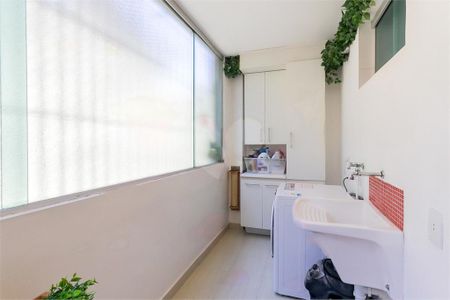 Apartamento à venda com 107m², 3 quartos e 1 vaga