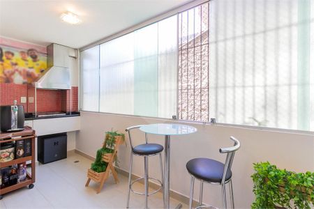 Apartamento à venda com 107m², 3 quartos e 1 vaga