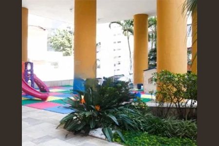 Apartamento à venda com 186m², 4 quartos e 1 vaga