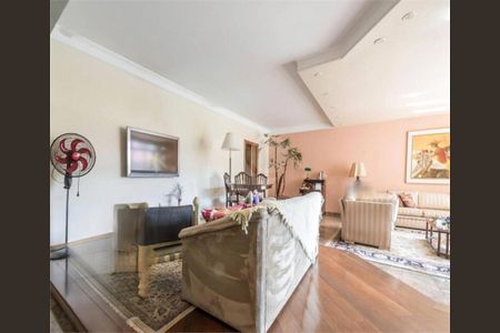 Apartamento à venda com 186m², 4 quartos e 1 vaga