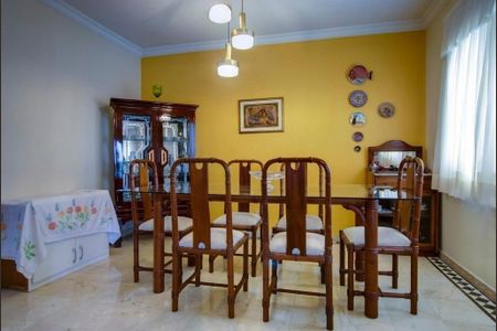 Apartamento para alugar com 210m², 4 quartos e 3 vagas