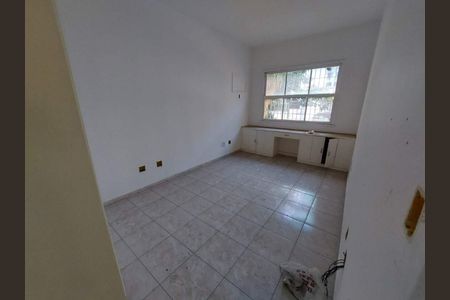 Casa à venda com 328m², 4 quartos e 2 vagas