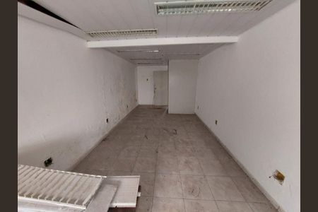 Casa à venda com 328m², 4 quartos e 2 vagas