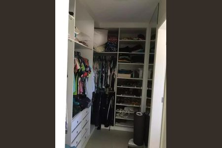 Casa à venda com 3 quartos, 230m² em Vargem Grande, Rio de Janeiro