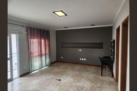 Casa à venda com 5 quartos, 412m² em Charitas, Niterói