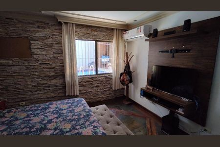 Casa à venda com 4 quartos, 200m² em Fonseca, Niterói