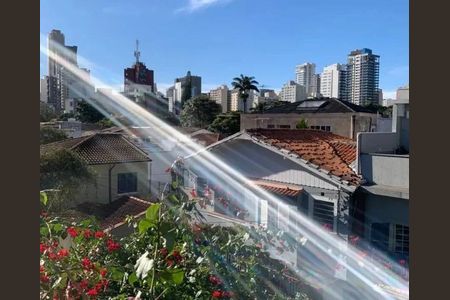 Casa à venda com 300m², 3 quartos e 2 vagas