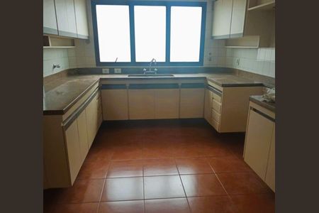 Apartamento para alugar com 4 quartos, 350m² em Jardim Paulista, São Paulo