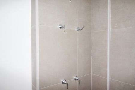 Apartamento à venda com 104m², 2 quartos e 2 vagasBanheiro da Suíte 2